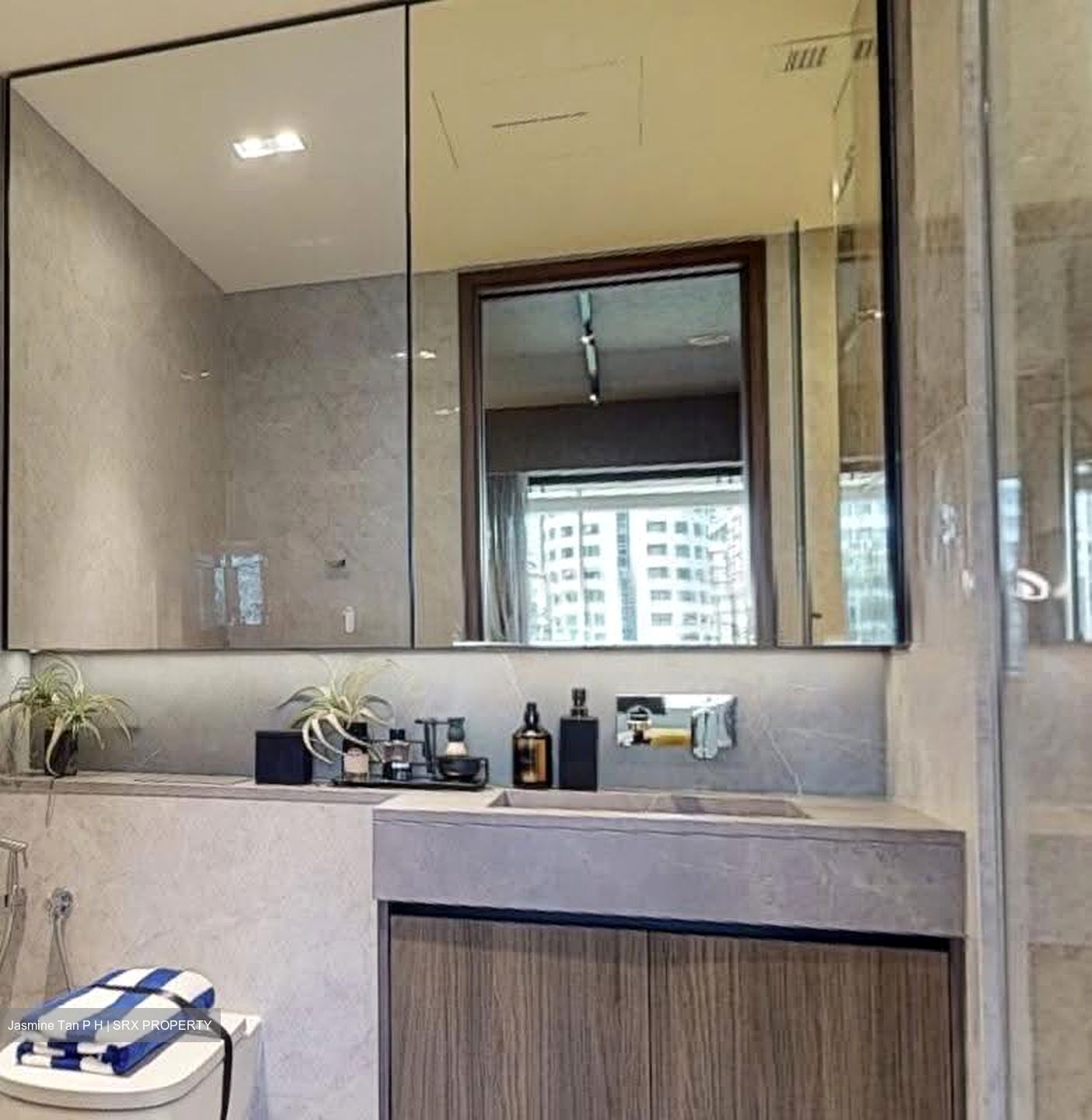 Canninghill Piers (D6), Apartment #619930331